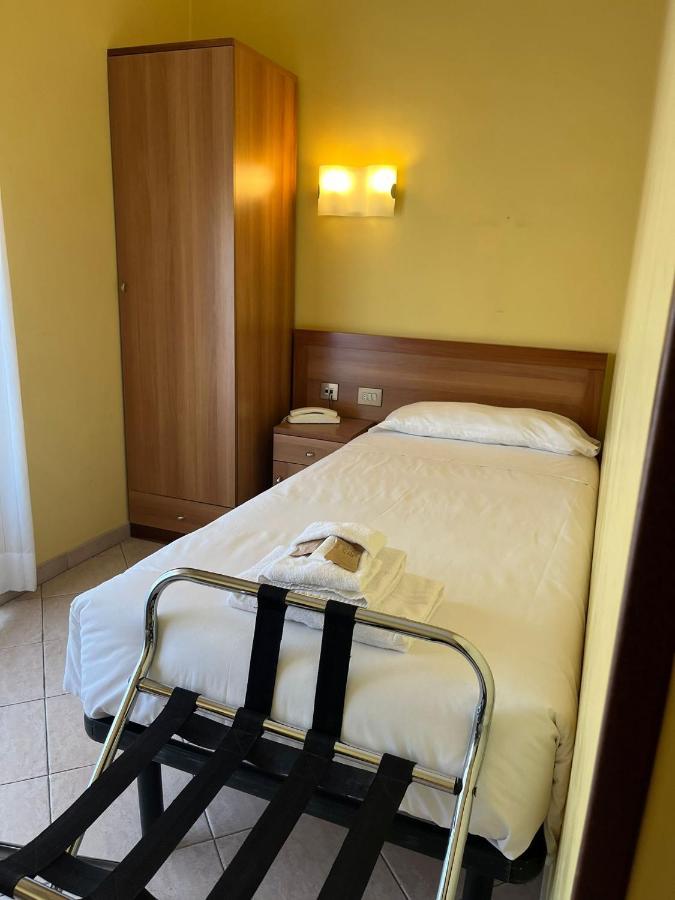 Hotel La Casa Di Nazareth Rzym Zewnętrze zdjęcie