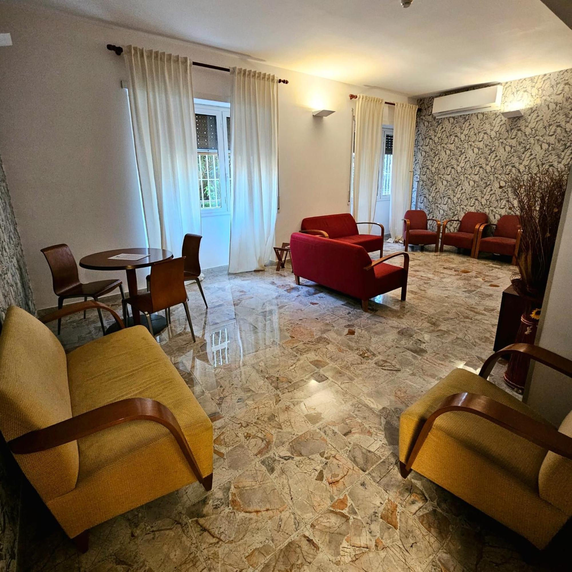 Hotel La Casa Di Nazareth Rzym Zewnętrze zdjęcie